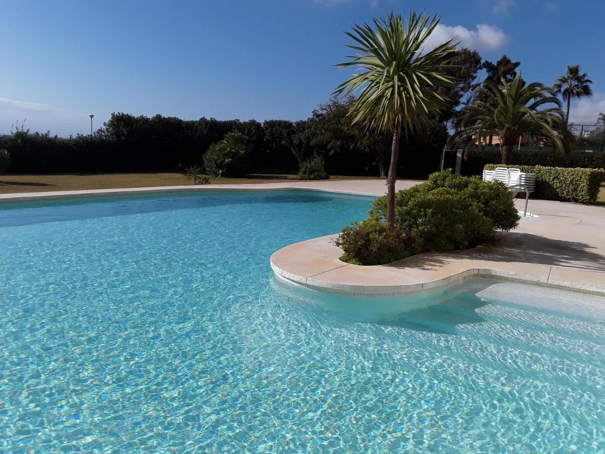 Beachfront Neptuno I, Complex,Views,Pool,Garden, Elviria Marbella Eksteriør bilde